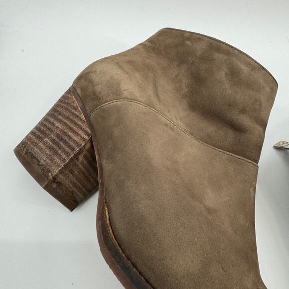 Blondo Nelli Waterproof Leather Ankle Boots Taupe Nubuck/Side Zip 9 - Picture 7 of 8